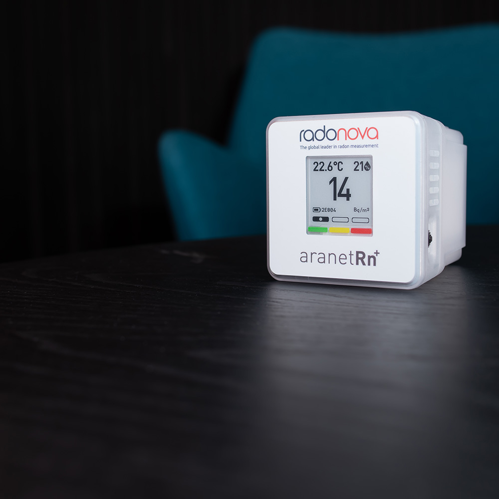 Aranet - un instrumento digital para medir el radón en viviendas